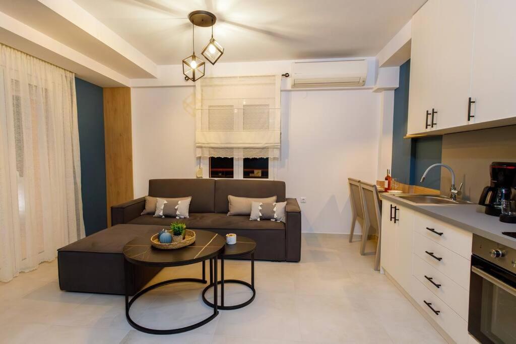 Sunrise Haven Suite Xanthi Bagian luar foto